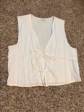 LESET Cream Tie-Front Camisole Top